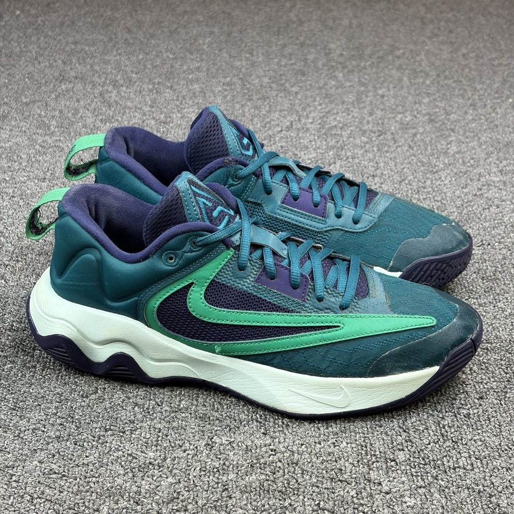 Nike Giannis Immortality 3 Geode Teal Purple Shoes Men's Size 8.5 DZ7533-301